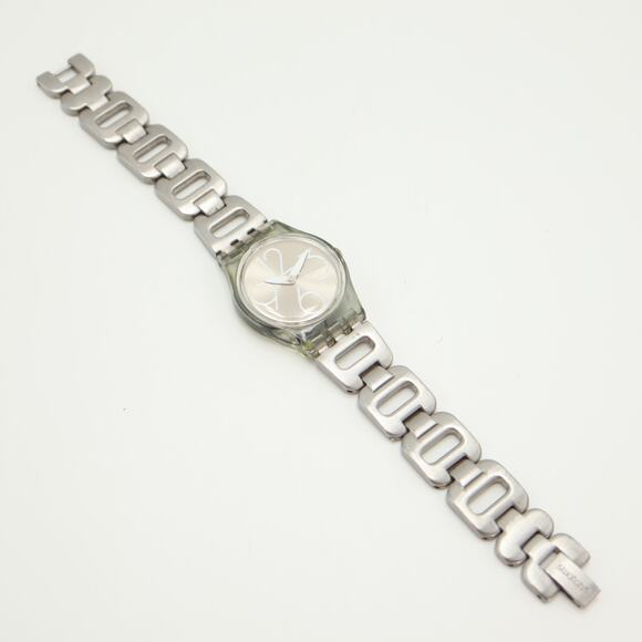 Vintage Swatch 2002 Silver Tone Womens Watch 25mm Steel Bracelet w New Battery - Picture 12 of 14